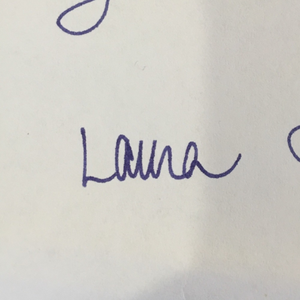 Meet your Posher, Laura